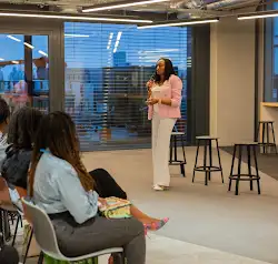 Connecting stories - women empowerment