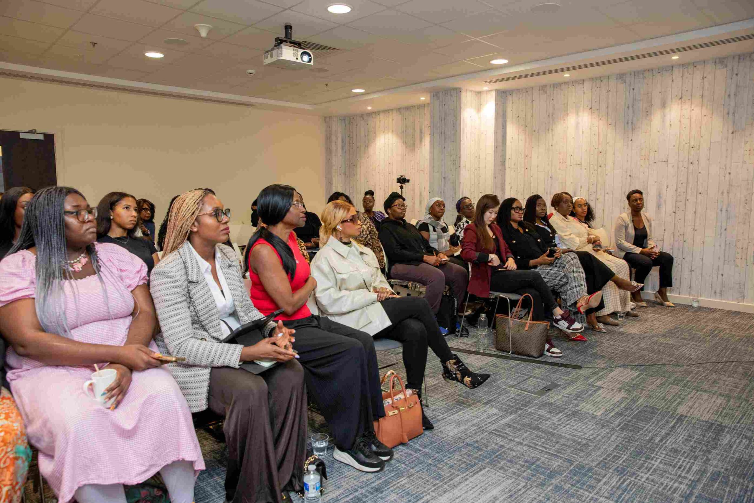 Connecting stories - women empowerment